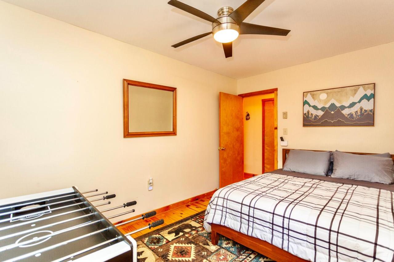 Sleepy Hollow 5Br Cabin - National Park 7 Min, Hot Tub, Fire Pit, Sleeps 12 Luray Exterior photo